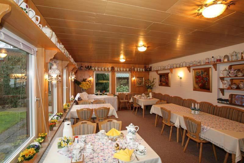 Pension Ingrid Schneverdingen Extérieur photo